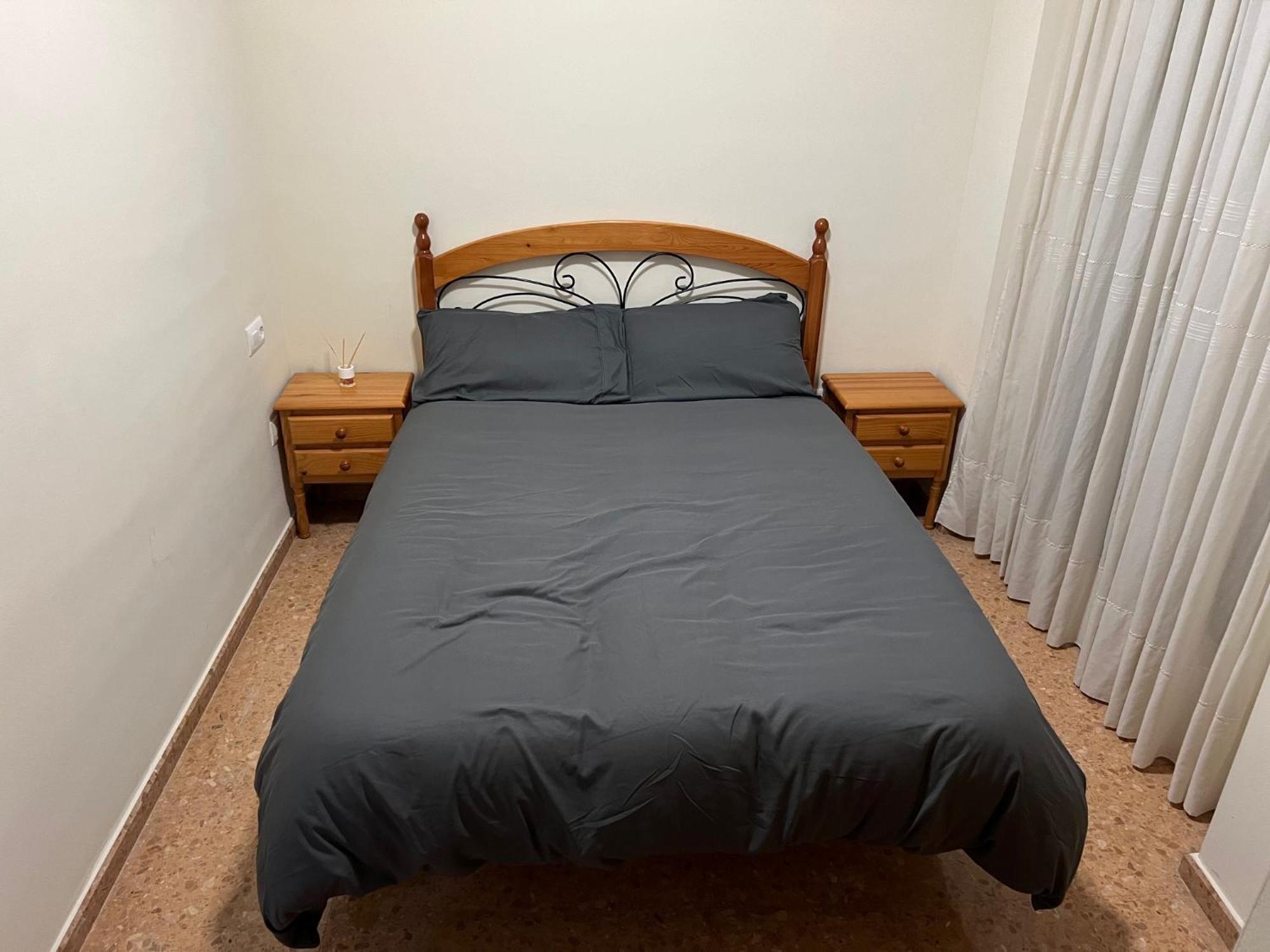 Appartamento Habitacion Doble Con Bano Privado Valenza Esterno foto